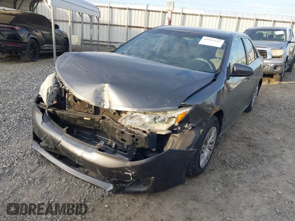 ✅ 2014 Toyota Camry LE • VIN: 4T1BF1FK2EU369170 • Lot: 43965537. Wystawiony na IAAI z przebiegiem 239 499 mil. Bezpłatny archiwum sprzedaży aukcyjnych z USA i szczegółowy raport historii pojazdu na DreamBid. Zdjęcie 6.