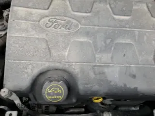 ✅ 2018 Ford Edge SEL • VIN: 2FMPK3J81JBC44315 • Lot: 66469865. Listed on Copart with 104,659 mi. Free auction sales archive from the USA and detailed vehicle history report at DreamBid. Image 13.