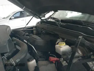 ✅ 2022 Ram 2500 Tradesman • VIN: 3C6UR5CJ3NG417518 • Lot: 43171146. Wystawiony na IAAI z przebiegiem 74 362 mil. Bezpłatny archiwum sprzedaży aukcyjnych z USA i szczegółowy raport historii pojazdu na DreamBid. Zdjęcie 20.