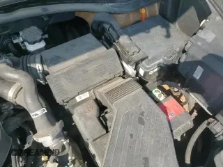 ✅ 2017 Kia Sportage SX Turbo • VIN: KNDPR3A64H7166078 • Лот: 71917595. Опубликован ранее на Copart с пробегом 118 799 миль. Бесплатный доступ к архиву аукционных продаж из США и подробный отчёт об истории автомобиля на DreamBid. Изображение 15.