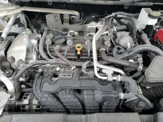 ✅ 2024 Mitsubishi Outlander SE • VIN: JA4J4VA89RZ635618 • Lot: 90810665. Listed on Copart with 18,610 mi. Free auction sales archive from the USA and detailed vehicle history report at DreamBid. Image 15.