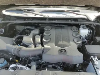 ✅ 2024 Toyota 4Runner SR5 • VIN: JTEMU5JR6R6305685 • Lot: 60433315. Listed on Copart with 7,614 mi. Free auction sales archive from the USA and detailed vehicle history report at DreamBid. Image 14.