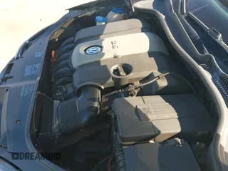 ✅ 2008 Volkswagen Rabbit • VIN: WVWCA91K68W174131 • Lot: 41596329. Listed on IAAI with 166,188 mi. Free auction sales archive from the USA and detailed vehicle history report at DreamBid. Image 14.