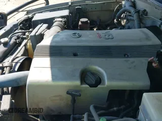 ✅ 2000 Toyota Land Cruiser • VIN: JT3HT05J9Y0112145 • Lot: 42638846. Listed on IAAI with 386,043 mi. Free auction sales archive from the USA and detailed vehicle history report at DreamBid. Image 19.