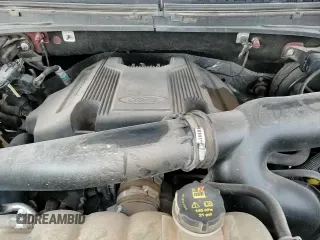 ✅ 2019 Ford Expedition Platinum • VIN: 1FMJU1MT0KEA02013 • Лот: 82301085. Опубликован ранее на Copart с пробегом 123 052 миль. Бесплатный доступ к архиву аукционных продаж из США и подробный отчёт об истории автомобиля на DreamBid. Изображение 15.