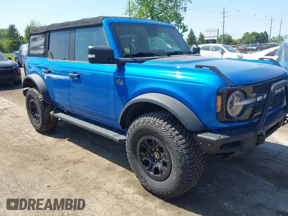 ✅ 2022 Ford Bronco Badlands • VIN: 1FMEE5DP2NLA74064 • Лот: 45222003. Опубликован ранее на IAAI с пробегом 33 952 миль. Бесплатный доступ к архиву аукционных продаж из США и подробный отчёт об истории автомобиля на DreamBid. Изображение 1.
