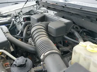 ✅ 2010 Ford F-150 SVT Raptor • VIN: 1FTEX1E67AFC53058 • Lot: 41437170. Wystawiony na IAAI z przebiegiem 158 405 mil. Bezpłatny archiwum sprzedaży aukcyjnych z USA i szczegółowy raport historii pojazdu na DreamBid. Zdjęcie 19.