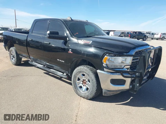 ✅ 2022 Ram 2500 Tradesman • VIN: 3C6UR5HL8NG314525 • Лот: 44059495. Опубліковано раніше на IAAI з пробігом 177 509 миль. Безкоштовний доступ до архіву аукціонних продажів зі США та докладний звіт про історію автомобіля на DreamBid. Зображення 1.