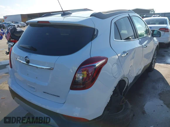 ✅ 2022 Buick Encore Preferred • VIN: KL4CJASM2NB509061 • Lot: 41196773. Wystawiony na IAAI z przebiegiem 122 209 mil. Bezpłatny archiwum sprzedaży aukcyjnych z USA i szczegółowy raport historii pojazdu na DreamBid. Zdjęcie 4.