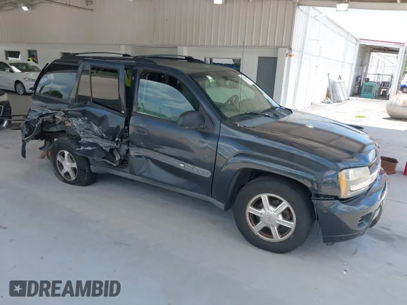 ✅ 2004 Chevrolet TrailBlazer LS • VIN: 1GNDS13S942211536 • Lot: 45216544. Wystawiony na IAAI z przebiegiem 379 630 mil. Bezpłatny archiwum sprzedaży aukcyjnych z USA i szczegółowy raport historii pojazdu na DreamBid. Zdjęcie 1.