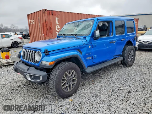 ✅ 2024 Jeep Wrangler Sahara • VIN: 1C4PJXEG1RW332291 • Lot: 77045655. Wystawiony na Copart z przebiegiem 23 895 mil. Bezpłatny archiwum sprzedaży aukcyjnych z USA i szczegółowy raport historii pojazdu na DreamBid. Zdjęcie 1.