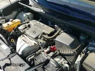 ✅ 2015 Toyota RAV4 LE • VIN: JTMZFREV4FJ050269 • Lot: 43519558. Wystawiony na IAAI z przebiegiem 146 531 mil. Bezpłatny archiwum sprzedaży aukcyjnych z USA i szczegółowy raport historii pojazdu na DreamBid. Zdjęcie 19.