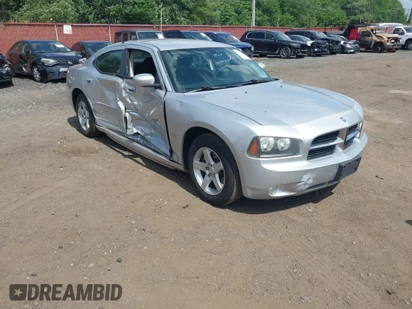 ✅ 2010 Dodge Charger SXT • VIN: 2B3CA3CV5AH184949 • Lot: 45423672. Wystawiony na IAAI z przebiegiem 126 710 mil. Bezpłatny archiwum sprzedaży aukcyjnych z USA i szczegółowy raport historii pojazdu na DreamBid. Zdjęcie 1.
