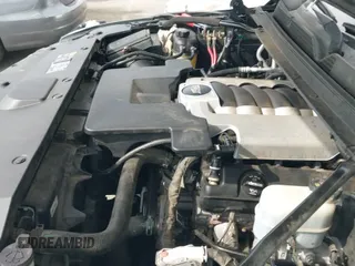 ✅ 2016 Cadillac Escalade ESV Platinum • VIN: 1GYS4KKJ8GR264453 • Lot: 43089394. Wystawiony na IAAI z przebiegiem 202 800 mil. Bezpłatny archiwum sprzedaży aukcyjnych z USA i szczegółowy raport historii pojazdu na DreamBid. Zdjęcie 19.