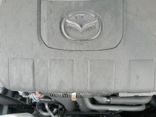 ✅ 2025 Mazda CX-50 S Premium Plus • VIN: 7MMVABEM7SN330119 • Lot: 85702725. Listed on Copart with 9,960 mi. Free auction sales archive from the USA and detailed vehicle history report at DreamBid. Image 17.