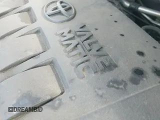 ✅ 2018 Toyota C-HR XLE Premium • VIN: NMTKHMBX5JR002519 • Лот: 43696084. Опубликован ранее на IAAI с пробегом 156 760 миль. Бесплатный доступ к архиву аукционных продаж из США и подробный отчёт об истории автомобиля на DreamBid. Изображение 20.