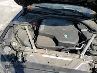 ✅ 2024 BMW 4 Series 430i • VIN: WBA53AP02RCN19228 • Lot: 63318835. Wystawiony na Copart z przebiegiem 27 912 mil. Bezpłatny archiwum sprzedaży aukcyjnych z USA i szczegółowy raport historii pojazdu na DreamBid. Zdjęcie 15.