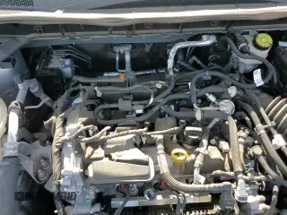 ✅ 2022 Ford Escape S • VIN: 1FMCU0F60NUA04008 • Лот: 87476425. Опубликован ранее на Copart с пробегом 18 492 миль. Бесплатный доступ к архиву аукционных продаж из США и подробный отчёт об истории автомобиля на DreamBid. Изображение 14.