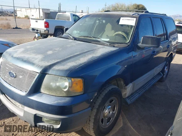 ✅ 2003 Ford Expedition Special Service • VIN: 1FMPU16LX3LB38234 • Lot: 41398019. Wystawiony na IAAI z przebiegiem 229 589 mil. Bezpłatny archiwum sprzedaży aukcyjnych z USA i szczegółowy raport historii pojazdu na DreamBid. Zdjęcie 2.