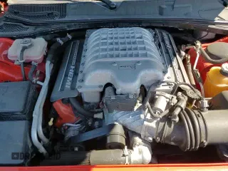 ✅ 2017 Dodge Challenger SRT Hellcat • VIN: 2C3CDZC9XHH508519 • Лот: 63109565. Опубликован ранее на Copart с пробегом 92 881 миль. Бесплатный доступ к архиву аукционных продаж из США и подробный отчёт об истории автомобиля на DreamBid. Изображение 13.