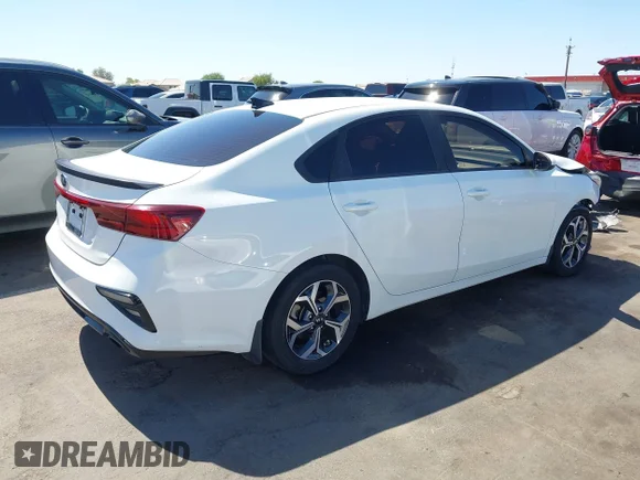 ✅ 2019 Kia Forte LXS • VIN: 3KPF24AD0KE109324 • Lot: 45331428. Wystawiony na IAAI z przebiegiem 92 852 mil. Bezpłatny archiwum sprzedaży aukcyjnych z USA i szczegółowy raport historii pojazdu na DreamBid. Zdjęcie 4.