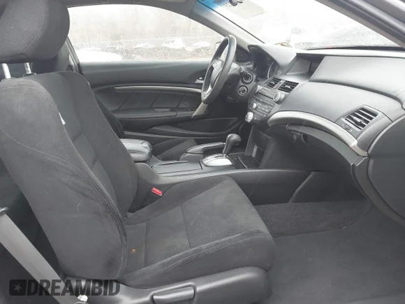 ✅ 2008 Honda Accord EX • VIN: 1HGCS12748A027619 • Lot: 44593223. Wystawiony na IAAI z przebiegiem 151 677 mil. Bezpłatny archiwum sprzedaży aukcyjnych z USA i szczegółowy raport historii pojazdu na DreamBid. Zdjęcie 5.