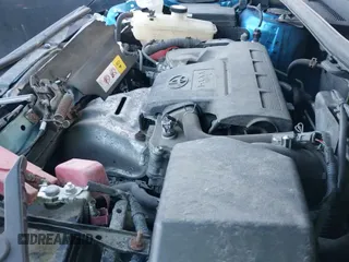 ✅ 2017 Toyota RAV4 XLE • VIN: JTMRFREV6HD209083 • Lot: 43583130. Listed on IAAI with 169,261 mi. Free auction sales archive from the USA and detailed vehicle history report at DreamBid. Image 19.