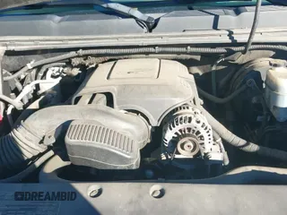 ✅ 2010 Chevrolet Silverado 1500 LTZ • VIN: 1GCSKTE36AZ195722 • Лот: 43484484. Опубликован ранее на IAAI с пробегом 205 732 миль. Бесплатный доступ к архиву аукционных продаж из США и подробный отчёт об истории автомобиля на DreamBid. Изображение 23.