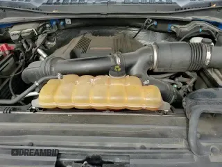 ✅ 2017 Ford F-150 Raptor • VIN: 1FTFW1RG4HFB32170 • Lot: 90019955. Wystawiony na Copart z przebiegiem 121 082 mil. Bezpłatny archiwum sprzedaży aukcyjnych z USA i szczegółowy raport historii pojazdu na DreamBid. Zdjęcie 13.