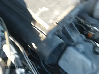 ✅ 2006 Mercedes-Benz CLS 500 • VIN: WDDDJ75X76A075204 • Лот: 43918252. Опубликован ранее на IAAI с пробегом 174 745 миль. Бесплатный доступ к архиву аукционных продаж из США и подробный отчёт об истории автомобиля на DreamBid. Изображение 13.