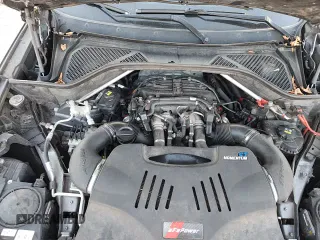 ✅ 2017 BMW X5 xDrive50i • VIN: 5UXKR6C38H0U12958 • Лот: 83876775. Опубликован ранее на Copart с пробегом 125 135 миль. Бесплатный доступ к архиву аукционных продаж из США и подробный отчёт об истории автомобиля на DreamBid. Изображение 14.