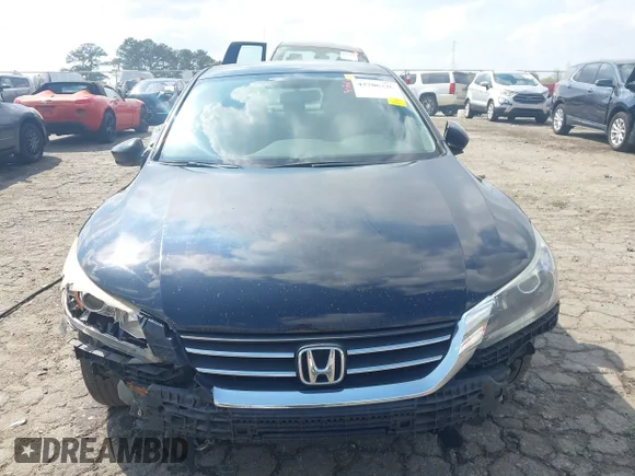 ✅ 2014 Honda Accord LX • VIN: 1HGCR2F32EA141252 • Lot: 44706320. Wystawiony na IAAI z przebiegiem 279 498 mil. Bezpłatny archiwum sprzedaży aukcyjnych z USA i szczegółowy raport historii pojazdu na DreamBid. Zdjęcie 6.