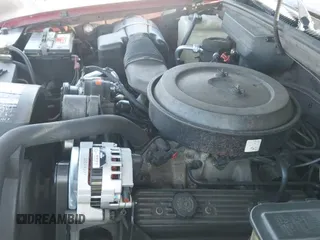 ✅ 1994 GMC Suburban • VIN: 1GKFK16K3RJ768618 • Lot: 41795895. Wystawiony na IAAI z przebiegiem 206 124 mil. Bezpłatny archiwum sprzedaży aukcyjnych z USA i szczegółowy raport historii pojazdu na DreamBid. Zdjęcie 19.