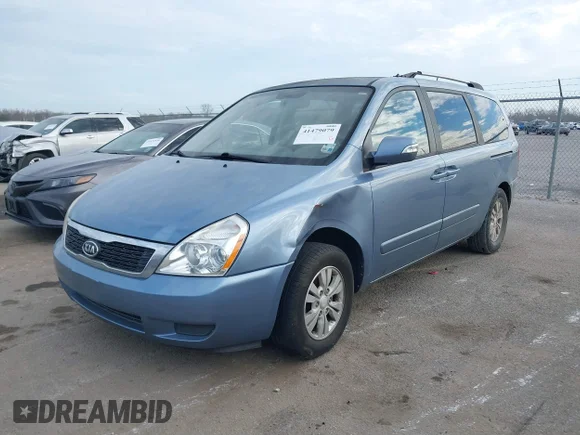 ✅ 2012 Kia Sedona LX • VIN: KNDMG4C79C6493398 • Lot: 41479079. Wystawiony na IAAI z przebiegiem 87 142 mil. Bezpłatny archiwum sprzedaży aukcyjnych z USA i szczegółowy raport historii pojazdu na DreamBid. Zdjęcie 2.