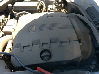 ✅ 2015 Chevrolet Camaro LT • VIN: 2G1FF1E39F9222545 • Lot: 42731809. Wystawiony na IAAI z przebiegiem 126 306 mil. Bezpłatny archiwum sprzedaży aukcyjnych z USA i szczegółowy raport historii pojazdu na DreamBid. Zdjęcie 19.