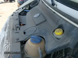 ✅ 2002 Volkswagen EuroVan GLS • VIN: WV2KB47002H018374 • Lot: 42401851. Listed on IAAI with 187,412 mi. Free auction sales archive from the USA and detailed vehicle history report at DreamBid. Image 12.