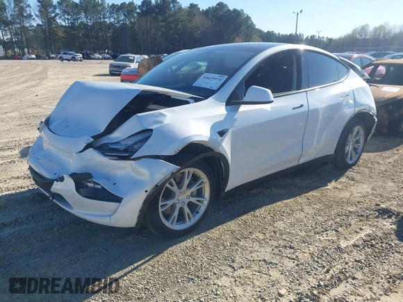 ✅ 2021 Tesla Model Y Long Range • VIN: 5YJYGDEE5MF204830 • Lot: 44639124. Listed on IAAI with 93,250 mi. Free auction sales archive from the USA and detailed vehicle history report at DreamBid. Image 2.