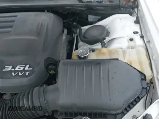 ✅ 2013 Dodge Challenger Rallye Redline • VIN: 2C3CDYAG3DH676556 • Lot: 41237128. Wystawiony na IAAI z przebiegiem 60 472 mil. Bezpłatny archiwum sprzedaży aukcyjnych z USA i szczegółowy raport historii pojazdu na DreamBid. Zdjęcie 18.