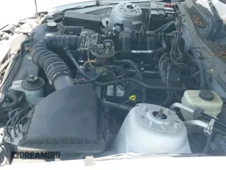 ✅ 2007 Ford Mustang Deluxe • VIN: 1ZVFT84N575201005 • Лот: 42674990. Опубликован ранее на IAAI с пробегом 82 188 миль. Бесплатный доступ к архиву аукционных продаж из США и подробный отчёт об истории автомобиля на DreamBid. Изображение 20.