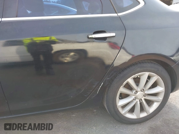 ✅ 2012 Buick Verano Convenience Group • VIN: 1G4PR5SK9C4196853 • Lot: 44464157. Wystawiony na IAAI z przebiegiem 181 141 mil. Bezpłatny archiwum sprzedaży aukcyjnych z USA i szczegółowy raport historii pojazdu na DreamBid. Zdjęcie 6.