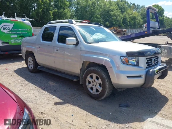 ✅ 2006 Honda Ridgeline RTL • VIN: 2HJYK16596H570987 • Лот: 42736096. Опубликован ранее на IAAI с пробегом 263 354 миль. Бесплатный доступ к архиву аукционных продаж из США и подробный отчёт об истории автомобиля на DreamBid. Изображение 1.