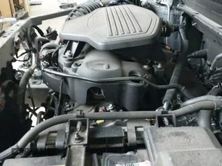 ✅ 2020 GMC Acadia AT4 • VIN: 1GKKNLLS2LZ240647 • Lot: 42944280. Wystawiony na IAAI z przebiegiem 106 033 mil. Bezpłatny archiwum sprzedaży aukcyjnych z USA i szczegółowy raport historii pojazdu na DreamBid. Zdjęcie 20.