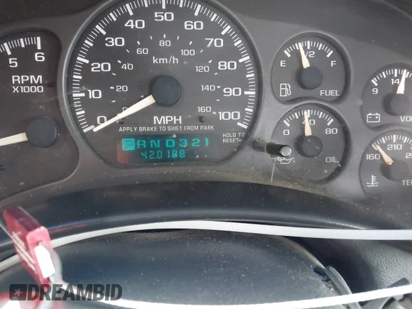 ✅ 2002 Chevrolet Silverado 1500 LS • VIN: 2GCEK19V021263276 • Lot: 44497275. Wystawiony na IAAI z przebiegiem 420 188 mil. Bezpłatny archiwum sprzedaży aukcyjnych z USA i szczegółowy raport historii pojazdu na DreamBid. Zdjęcie 7.