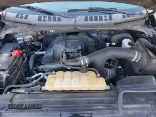 ✅ 2017 Ford F-150 XL • VIN: 1FTEW1CP3HFB61096 • Lot: 82433775. Wystawiony na Copart z przebiegiem 85 311 mil. Bezpłatny archiwum sprzedaży aukcyjnych z USA i szczegółowy raport historii pojazdu na DreamBid. Zdjęcie 13.