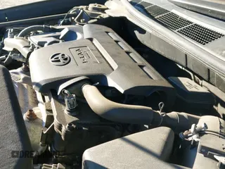 ✅ 2014 Toyota Camry SE • VIN: 4T1BF1FK4EU380591 • Лот: 43468391. Опубликован ранее на IAAI с пробегом 204 242 миль. Бесплатный доступ к архиву аукционных продаж из США и подробный отчёт об истории автомобиля на DreamBid. Изображение 19.