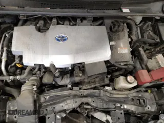 ✅ 2021 Toyota Prius XLE • VIN: JTDL9MFU7M3031075 • Лот: 90532915. Опубликован ранее на Copart с пробегом 94 899 миль. Бесплатный доступ к архиву аукционных продаж из США и подробный отчёт об истории автомобиля на DreamBid. Изображение 15.