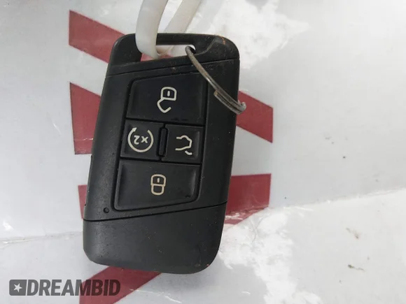 ✅ 2023 Volkswagen Jetta SE • VIN: 3VW7M7BUXPM019512 • Lot: 45333071. Wystawiony na IAAI z przebiegiem 77 587 mil. Bezpłatny archiwum sprzedaży aukcyjnych z USA i szczegółowy raport historii pojazdu na DreamBid. Zdjęcie 11.