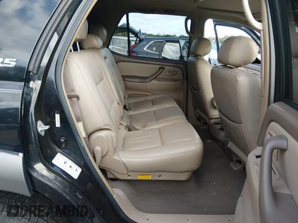 ✅ 2004 Toyota Sequoia SR5 • VIN: 5TDZT34A04S228666 • Lot: 44213215. Wystawiony na IAAI z przebiegiem 125 586 mil. Bezpłatny archiwum sprzedaży aukcyjnych z USA i szczegółowy raport historii pojazdu na DreamBid. Zdjęcie 8.