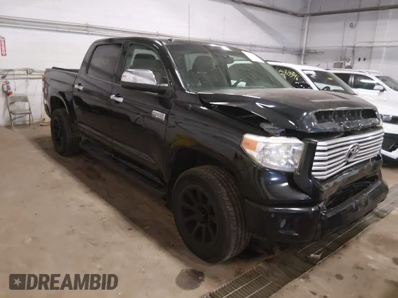 ✅ 2015 Toyota Tundra Platinum • VIN: 5TFAW5F10FX419370 • Лот: 45327964. Опубликован ранее на IAAI с пробегом 172 213 миль. Бесплатный доступ к архиву аукционных продаж из США и подробный отчёт об истории автомобиля на DreamBid. Изображение 1.