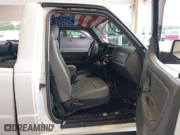 ✅ 2008 Ford Ranger XL • VIN: 1FTYR10U98PB04118 • Лот: 43169743. Опубліковано раніше на IAAI з пробігом 87 259 миль. Безкоштовний доступ до архіву аукціонних продажів зі США та докладний звіт про історію автомобіля на DreamBid. Зображення 5.